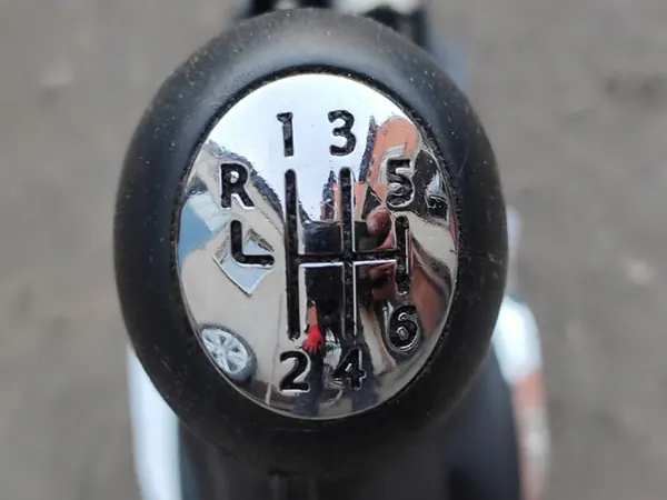 RENAULT MEGANE III 1.6 DCI Vaihteenvalitsin 8200779125G image 4