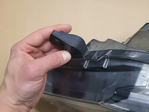 Nissan Qashqai 2013-2017 Vasemman etu LED-ajovalon OEM 260604EH0A image 5