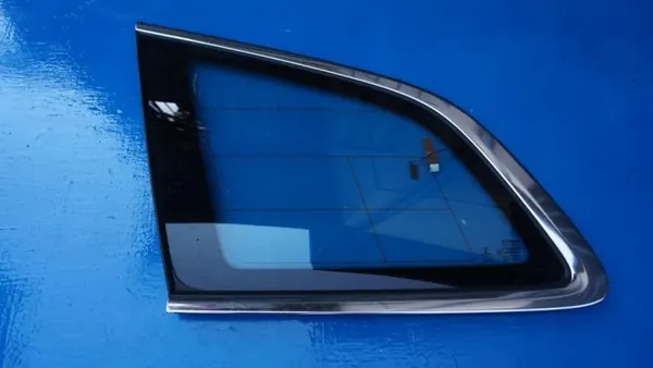 Volvo XC60 II linker achterzijde carrosserieglas OEM 32314883 image 2