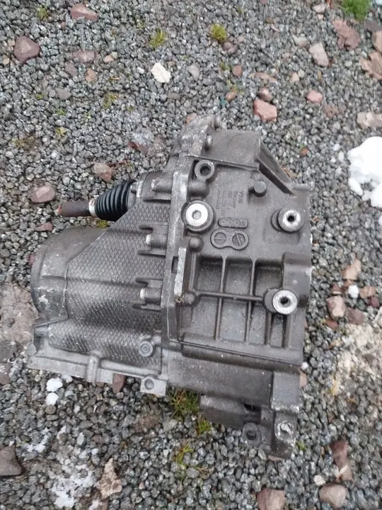 Gearbox Housing 0AM301107 0AM301023 image 1