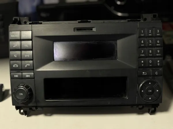 Mercedes Sprinter W906 Radio OEM A9069003103 image 3