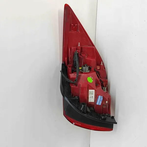 Lámpara trasera izquierda Kia Sportage III image 2