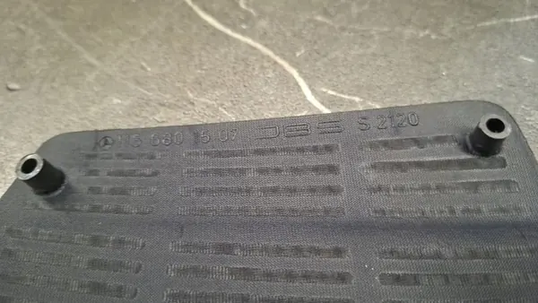 OEM 1166801507 Vasen Etuäänikansi Mercedes image 5