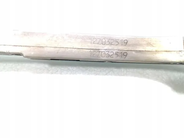 Mazda 6 Jakoketjun liukuraide OEM 12Z032519 image 6