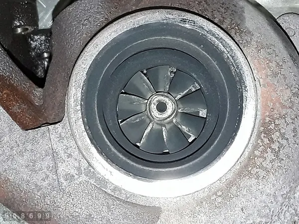 Turbo para Opel Vectra C 1900cdti 88kw OEM 55196858 image 8