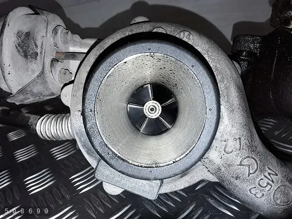 Turbo para Opel Vectra C 1900cdti 88kw OEM 55196858 image 9