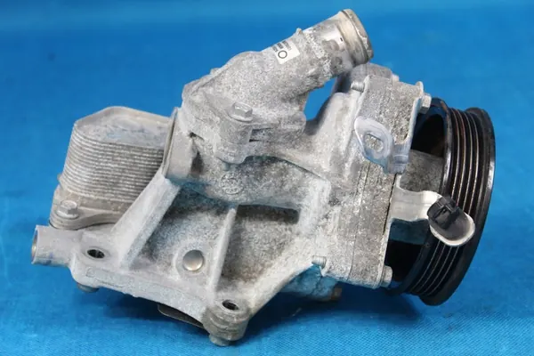 OPEL INSIGNIA B Vattenpump Termostatbas 2018 12681171 image 2