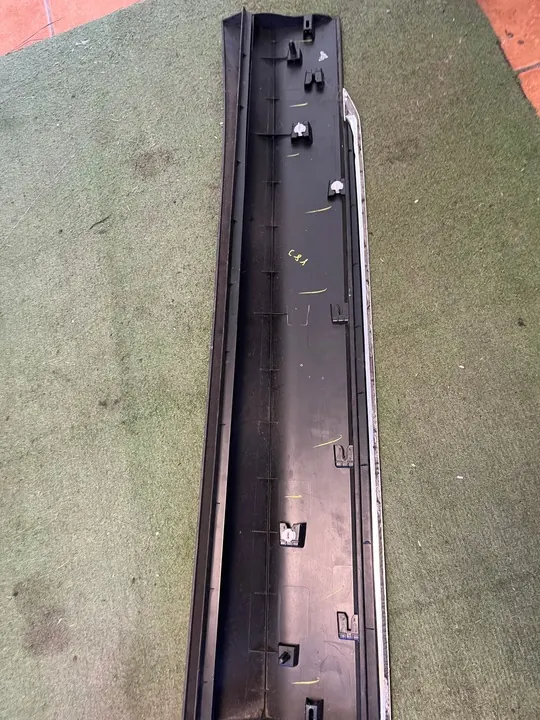 Volkswagen Door Trim Right Front 5NA854940P OE 254602 image 4