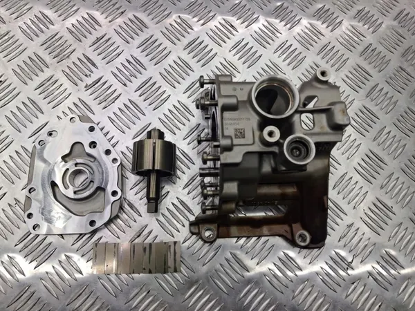 BMW OEM 8646454 Oliepomp voor B58C motor image 2