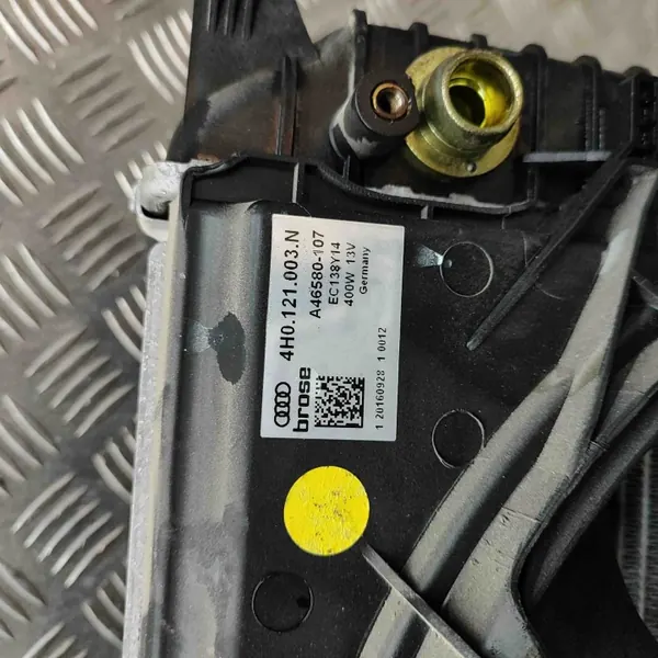 Gebrauchtes Kühlteil OEM 4H0959455AE für Audi A5 Cabrio image 8