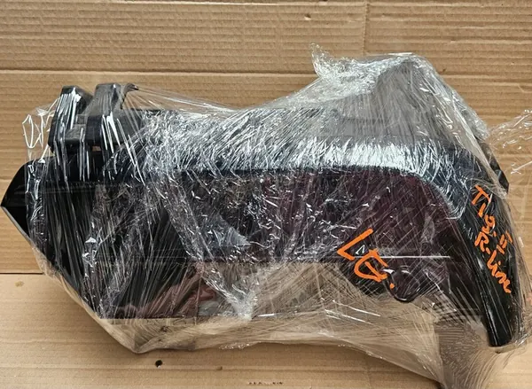 Deslizante de Para-choques Esquerdo VW Tiguan II 5NA 5NA807723A image 4