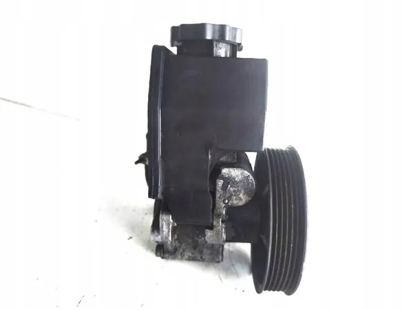 Bomba de Direção Assistida Mercedes W203 W202 2.0 0024668301 image 2