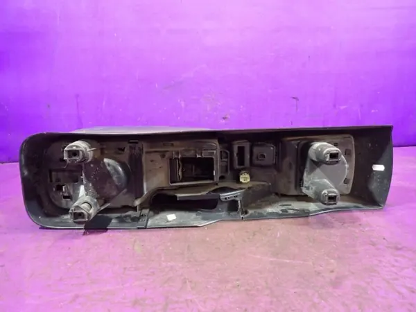 Mittentunnels armstöd Renault Kangoo II 07-13 OEM 8200457030 image 7