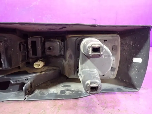 Mittentunnels armstöd Renault Kangoo II 07-13 OEM 8200457030 image 8