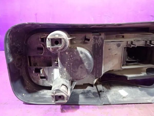 Mittentunnels armstöd Renault Kangoo II 07-13 OEM 8200457030 image 9