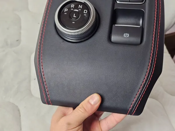Pomo de Mudanças OEM LJ9P-7P155-AG para Mustang image 3