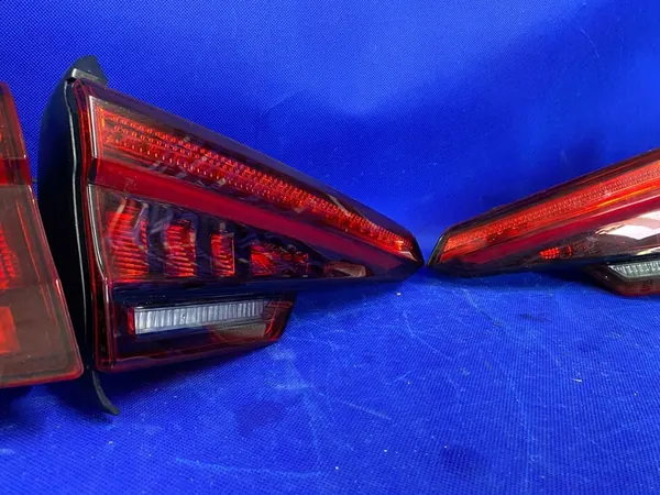 AUDI A4 B9 8W SEDÁN JUEGO DE LUCES TRASERAS LED OEM 8W5945091C image 3