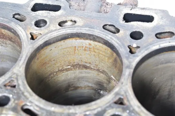 Bloc Moteur OEM LUCAR 46990 M9R780 M9R782 image 4