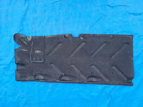 MERCEDES B-KLASA W246 | Motorlock höger A2466840200 image 2