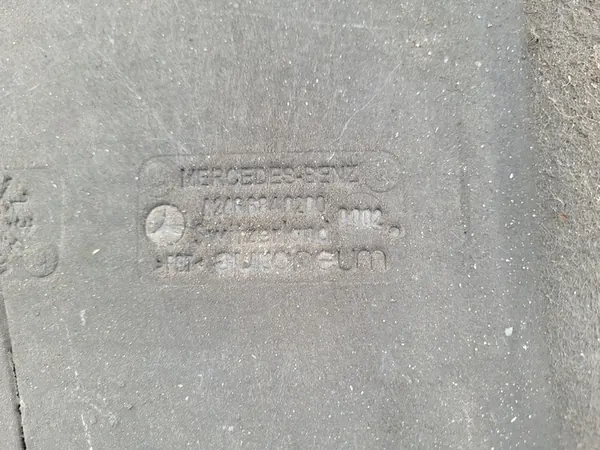 MERCEDES B-KLASA W246 | Motorlock höger A2466840200 image 7