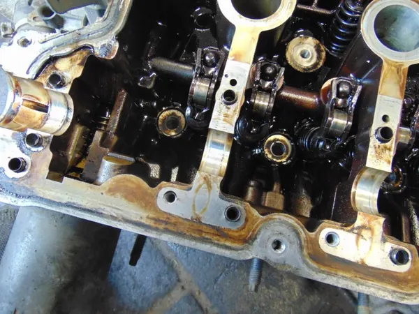 Peugeot Sylinterikansi OEM V753354980N 1.4 16V Bensiini image 6