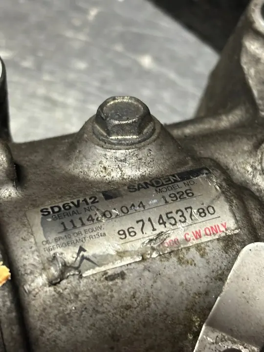 Compresseur de Climatisation Peugeot Citroen 9671453780 image 5