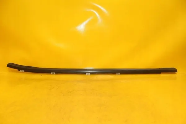 OEM 756 Ovensuojus Oikea Taka Kia Ceed I Farmari image 2