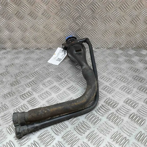 Cap Bleu Opel Vivaro C image 4