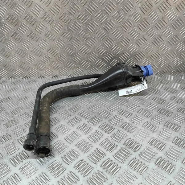 Cap Bleu Opel Vivaro C image 5