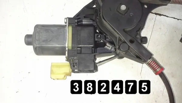 Régulateur de vitre Ford OEM AM-382475 pour Fiesta 4 portes image 5