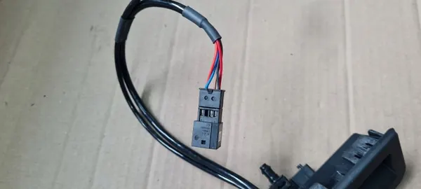 Câmara traseira OEM 8W8827566E para Audi A6 C8 e Q5 image 3
