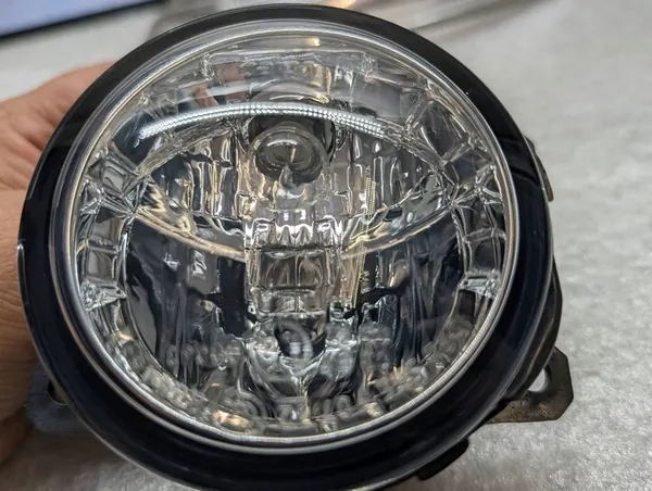 Lanterna Halógena Frontal Esquerda / Direita Nissan Cab Star image 2