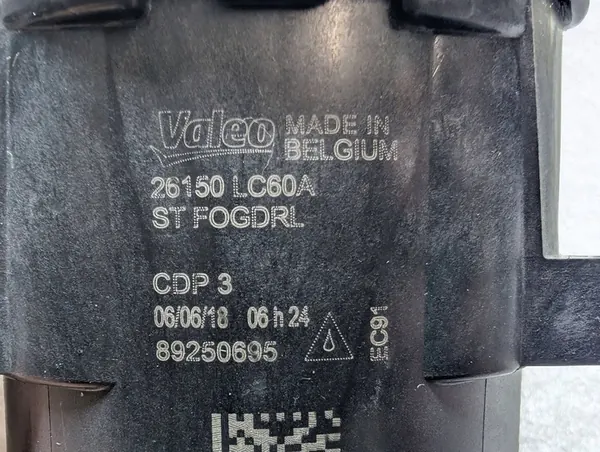 Lanterna Halógena Frontal Esquerda / Direita Nissan Cab Star image 8