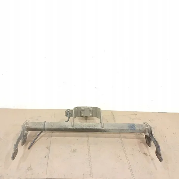 Hinausvetokoukku OEM PW960-0K006 Toyota Hilux VIII image 3