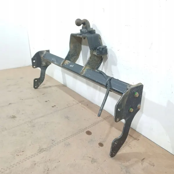 Hinausvetokoukku OEM PW960-0K006 Toyota Hilux VIII image 4