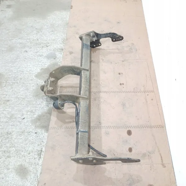 Hinausvetokoukku OEM PW960-0K006 Toyota Hilux VIII image 6