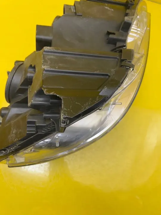 Rechter Koplamp Mercedes C-Klasse W204 A2048208561 image 6