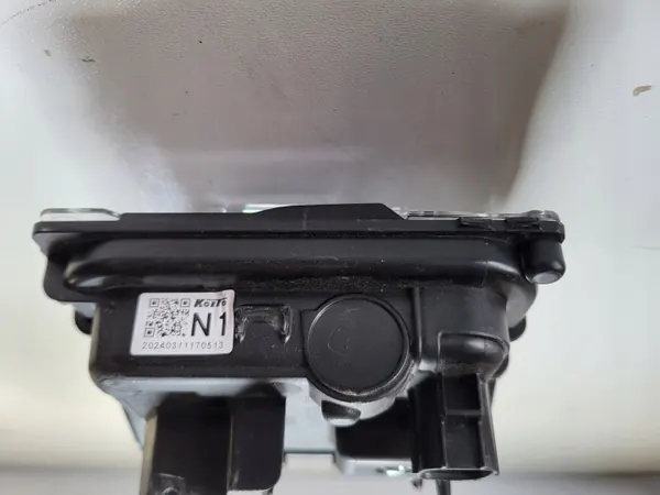 Farol de nevoeiro halogéneo esquerdo OEM 48-249 Lexus RX 5 V image 3