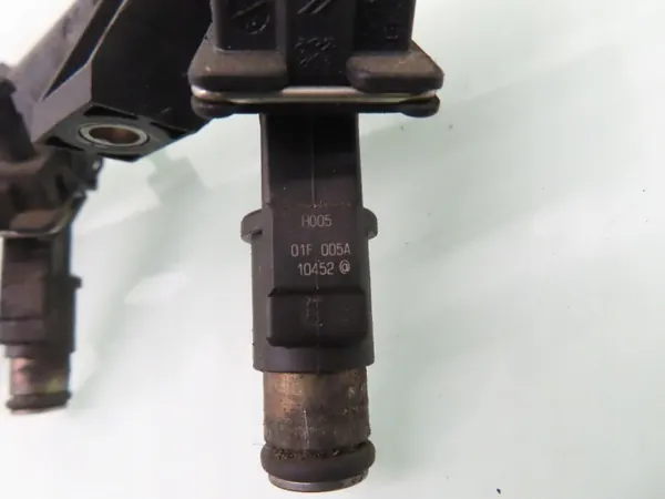 Injectorrail OEM 01F005A voor Citroen Xsara Picasso image 3