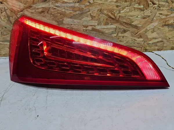 AUDI Q5 8R Lámpara Trasera Izquierda LED 8R0945093B 08+ image 2