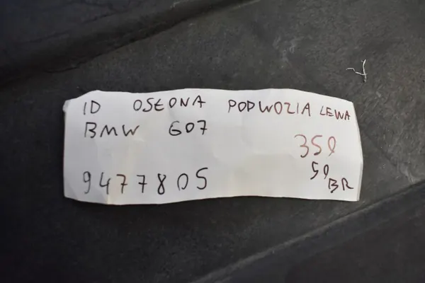 OEM 9477805 Cobertura Inferior Esquerda para BMW G07 image 4