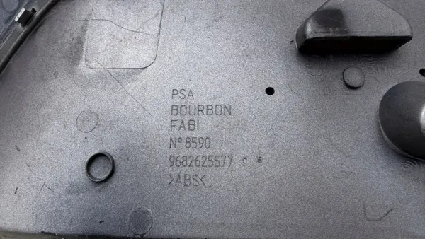 Peugeot 308 CC Moldura Maletero OEM 9682625577 - Usado image 4