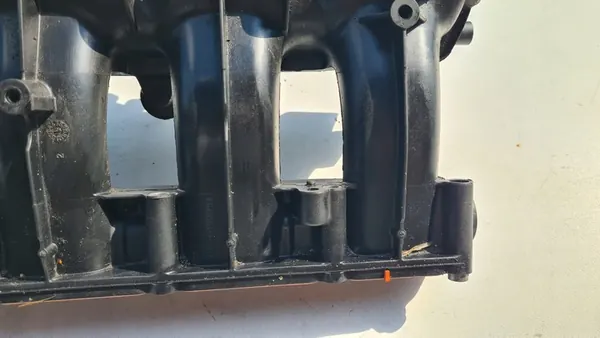 Coletor de admissão Audi A3 8P TT 8J Golf VI Tiguan I Passat 2.0 TFSI CAW image 3