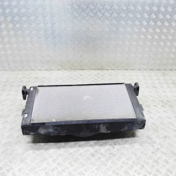 Pièces refroidissement d'occasion OEM 8642143 BMW i3 125kw image 2
