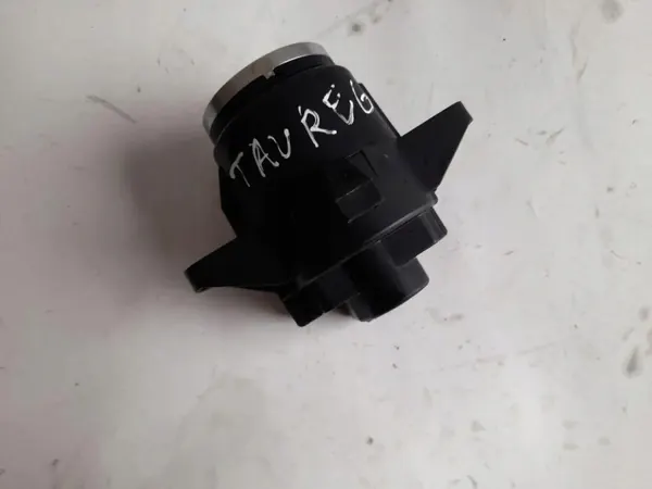 Interruptor de ignição VW Touareg OEM 7P6905843C Usado image 3