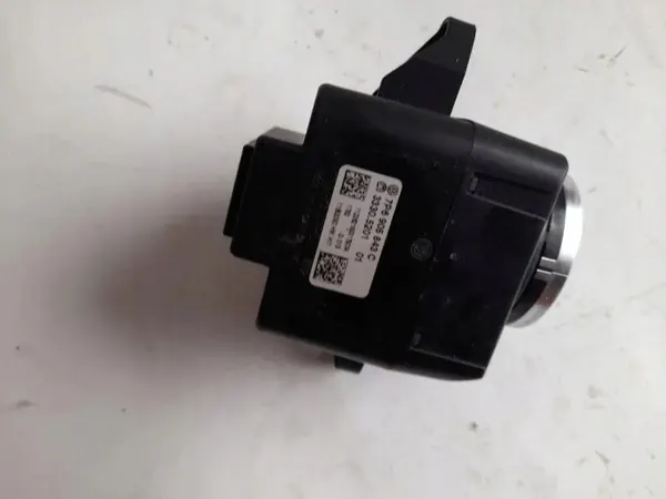Interruptor de ignição VW Touareg OEM 7P6905843C Usado image 4