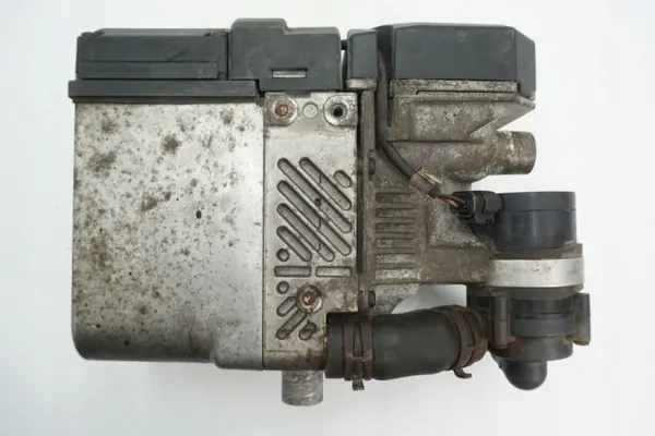 Webasto pysäköintilämmitys OEM 9011698D Citroen Jumper image 8