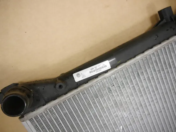 AUDI VW Radiador de Agua 1K0121251CD image 2