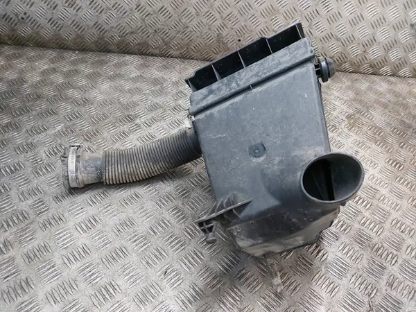 Suodatinrakenne + ilmamassamittari Kangoo II 1.5 DCI image 4