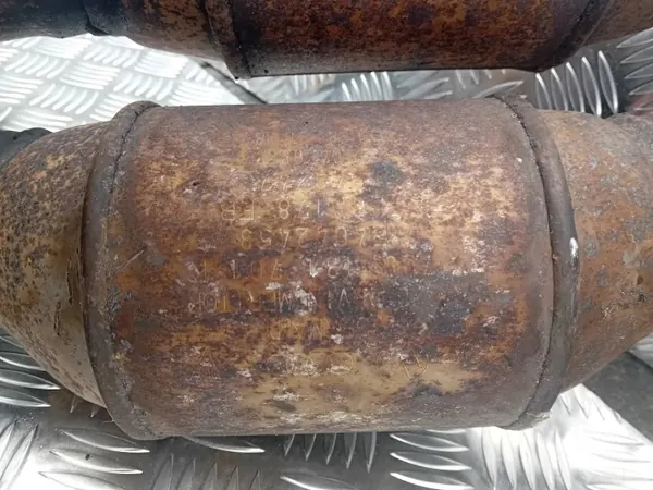 Katalysator OEM 7LO131690G/H 7L0131701K/L image 6